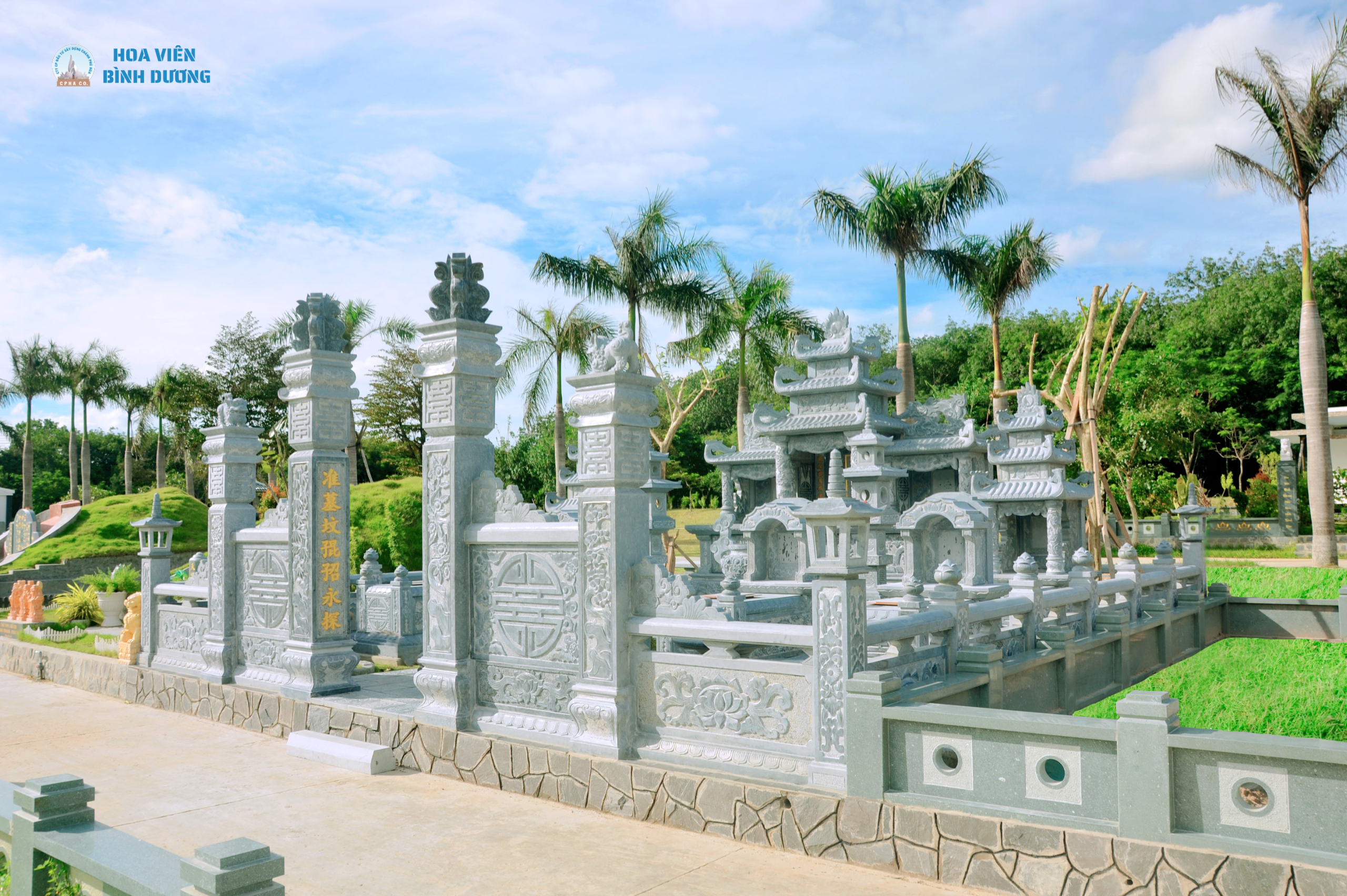 Mẫu mộ đá xây nguyên khối bền đẹp 3