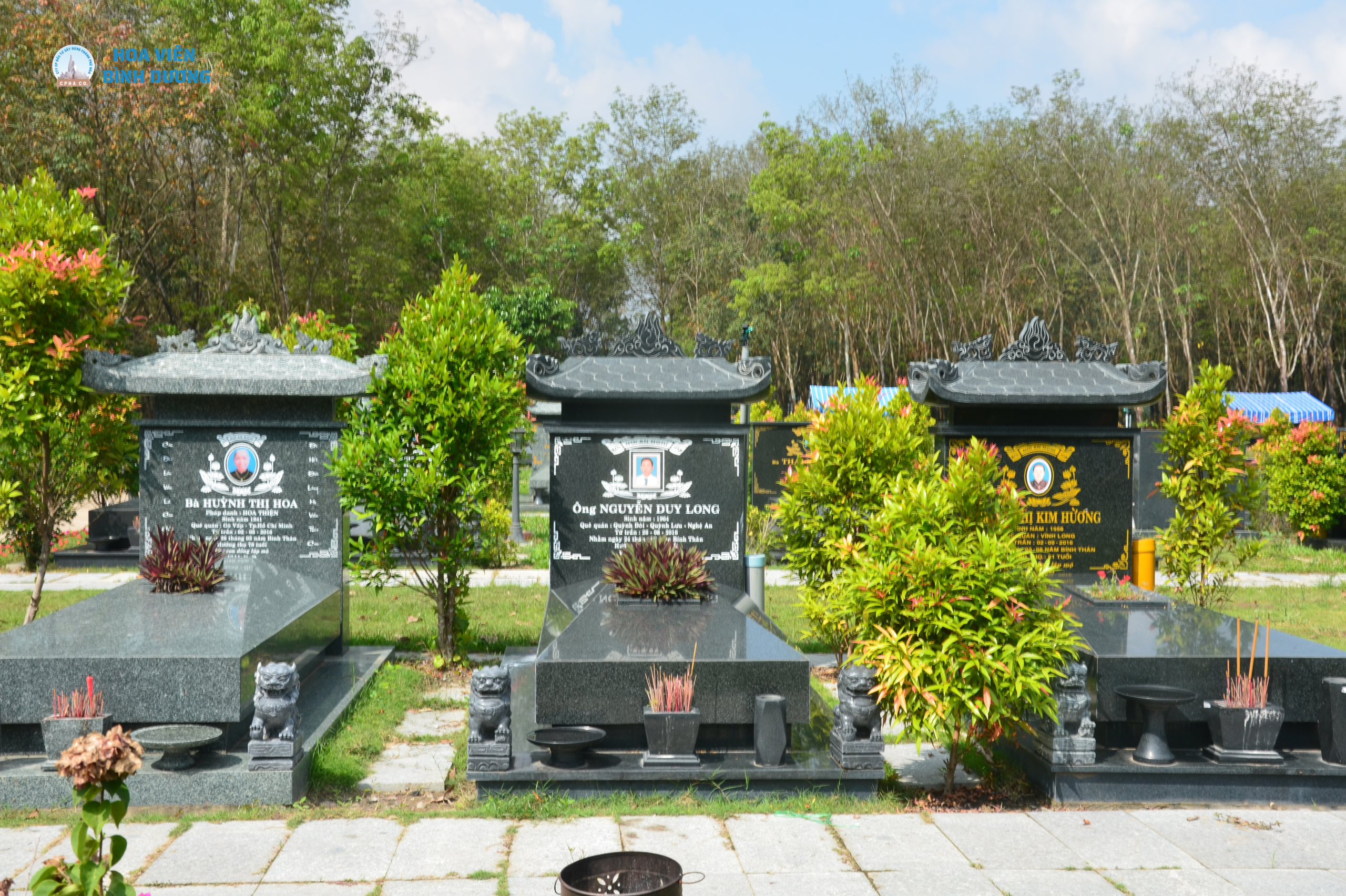 Mẫu mộ ốp đá granite đen 3